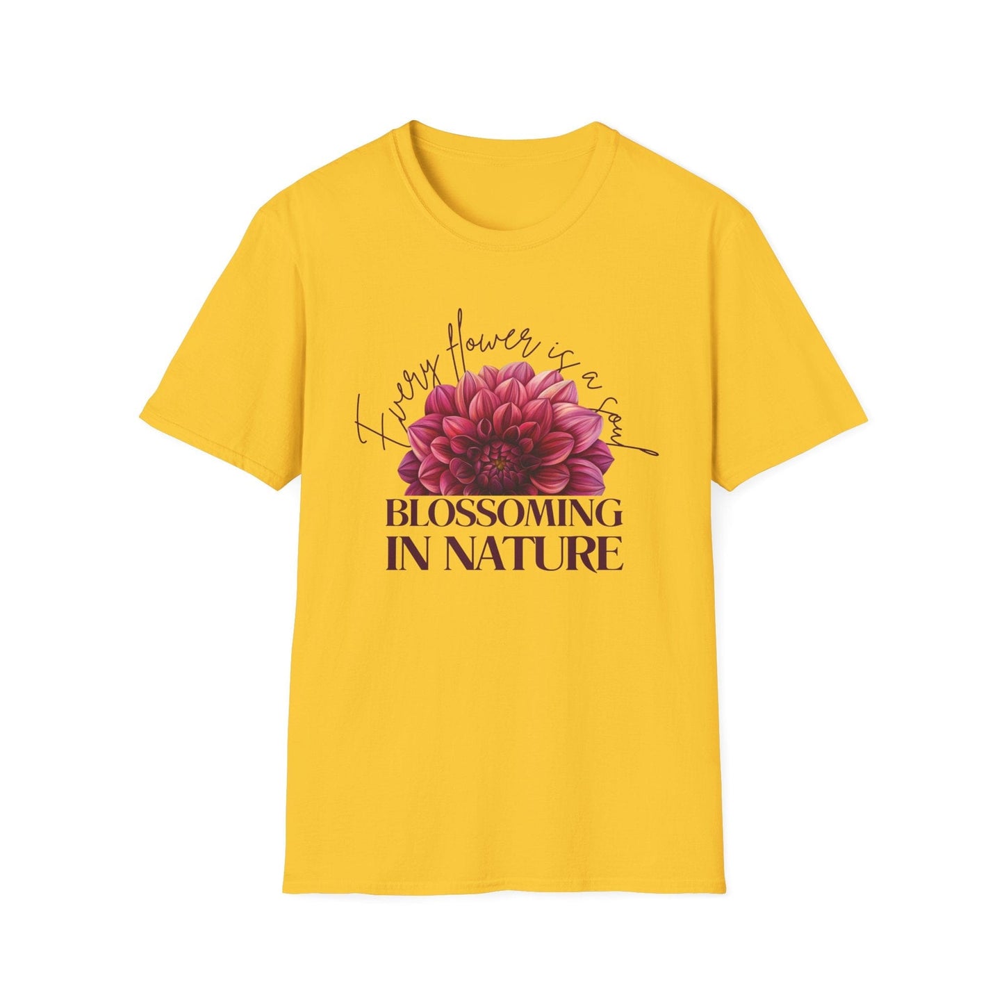 Dahlia Blossoming in Nature  – T-shirt