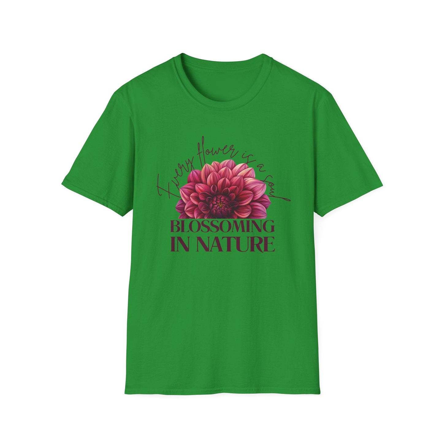 Dahlia Blossoming in Nature  – T-shirt